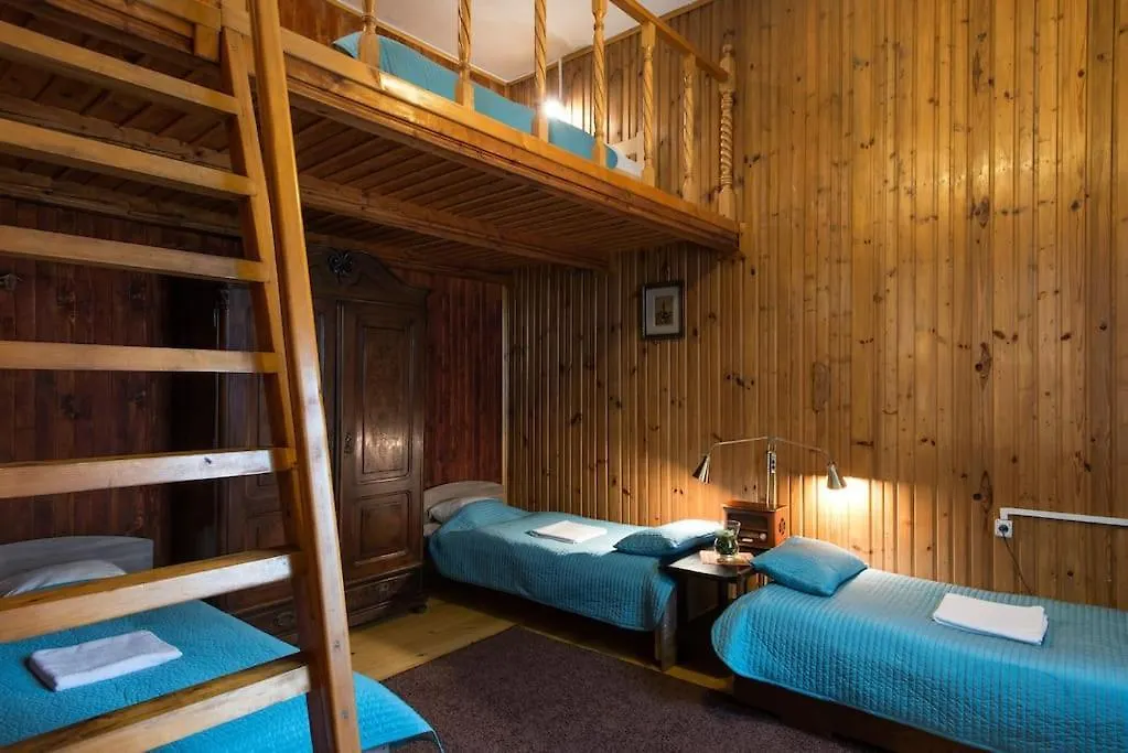 Big Cosy Retro Apt, Free Parking, 15Min Oldtown & Kazimierz - By Homelike Krakow